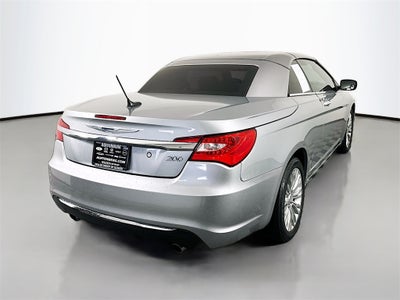 2013 Chrysler 200 Limited