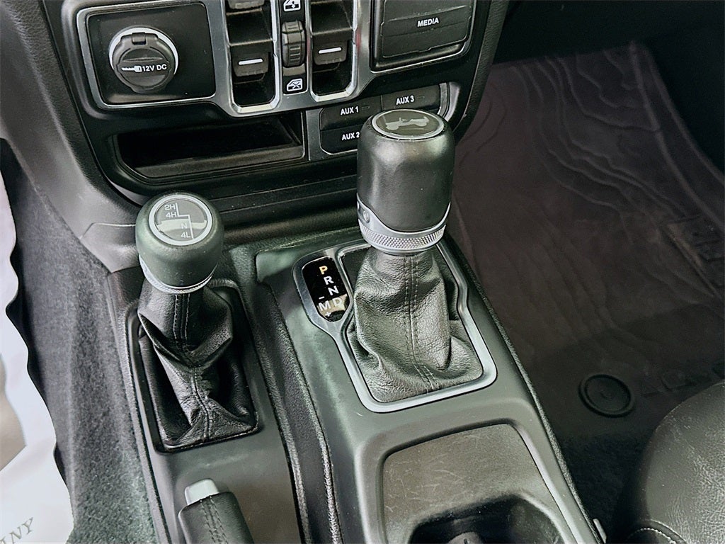 2021 Jeep Wrangler Unlimited Sahara Altitude 4x4