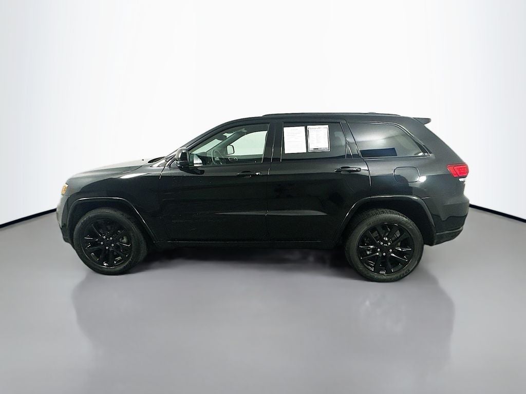 2021 Jeep Grand Cherokee Laredo X 4x4