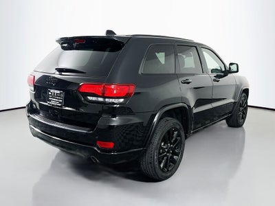 2021 Jeep Grand Cherokee Laredo X 4x4
