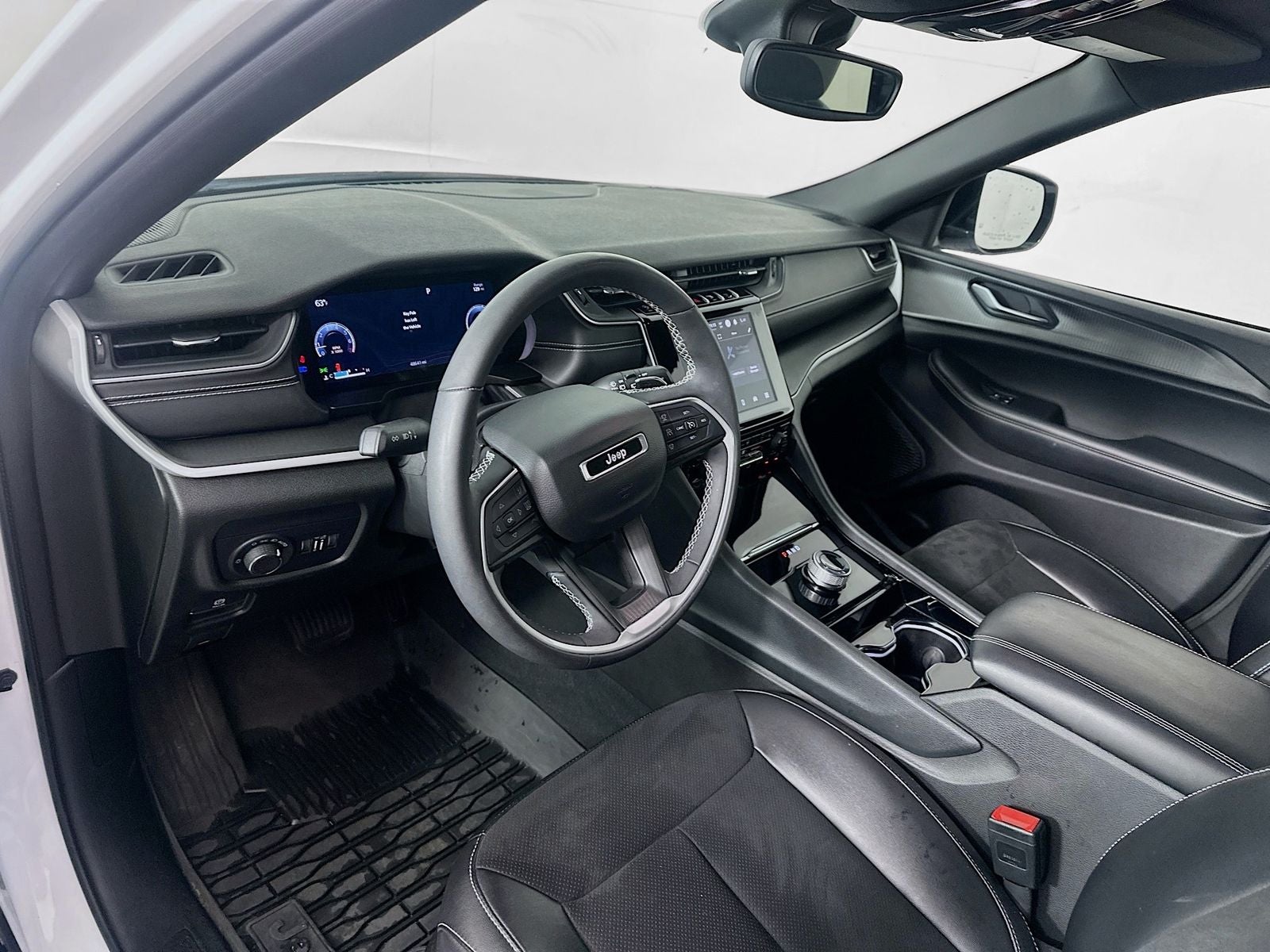 2023 Jeep Grand Cherokee Altitude 4x4