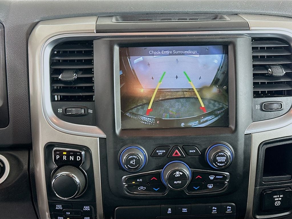 2017 RAM 1500 Big Horn Quad Cab 4x4 6'4' Box