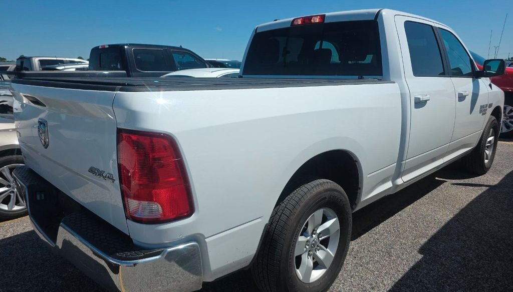 2020 RAM 1500 Classic SLT Crew Cab 4x4 6'4' Box