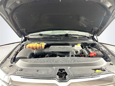 2020 RAM 1500 Big Horn Crew Cab 4x4 5'7' Box