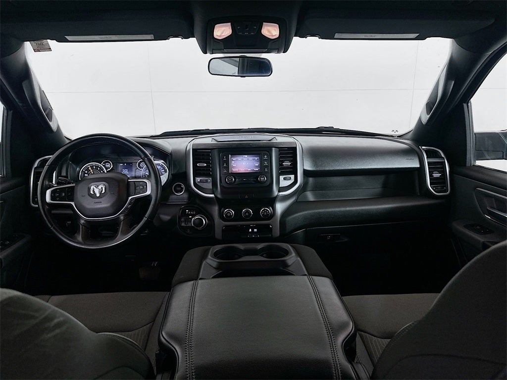 2022 RAM 1500 Big Horn Crew Cab 4x4 5'7' Box