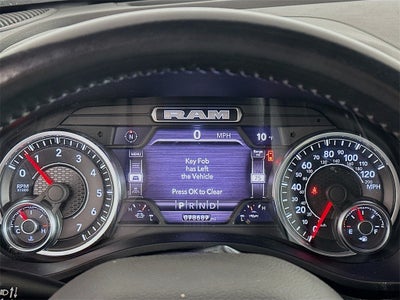 2022 RAM 1500 Big Horn Crew Cab 4x4 5'7' Box