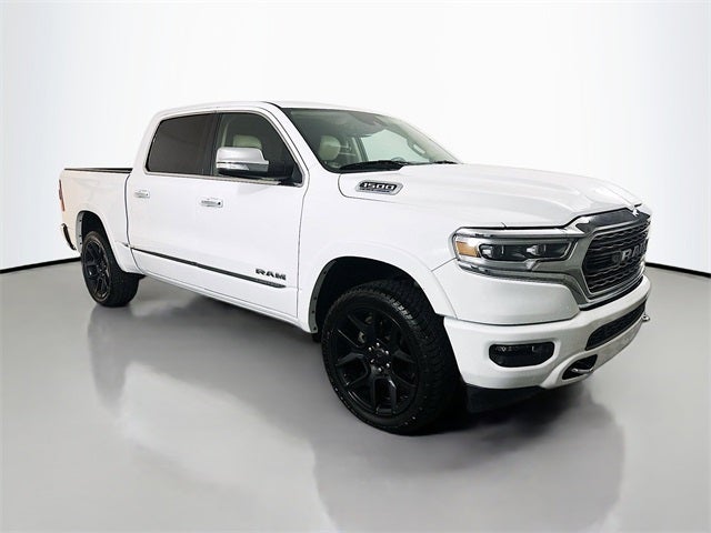 2021 RAM 1500 Limited Crew Cab 4x4 5'7' Box