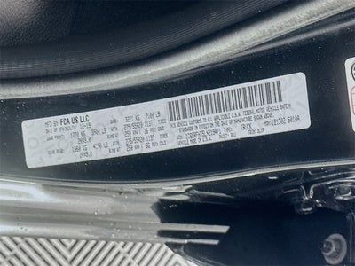 2020 RAM 1500 Limited Crew Cab 4x4 5'7' Box