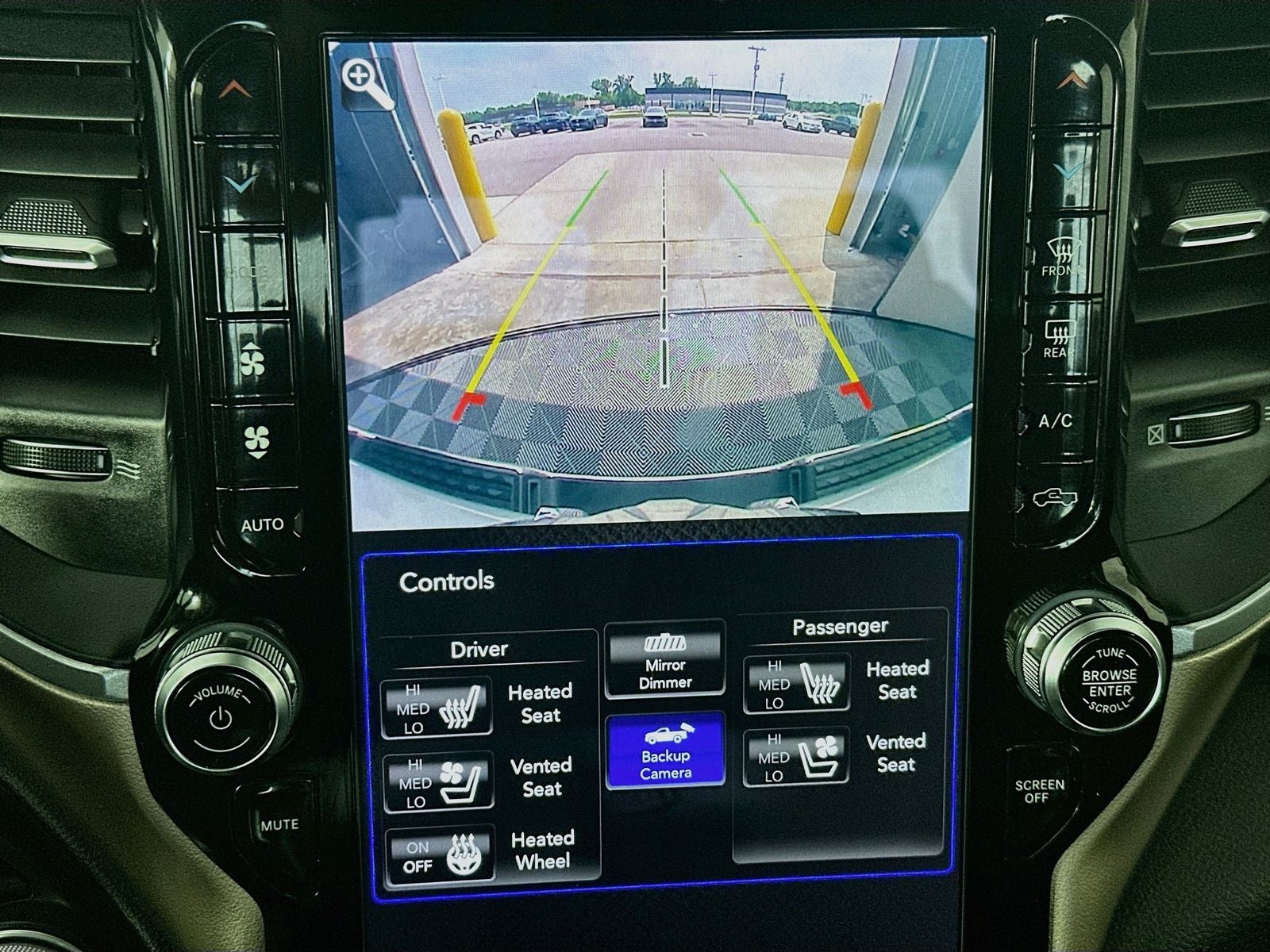 2019 RAM 1500 Laramie