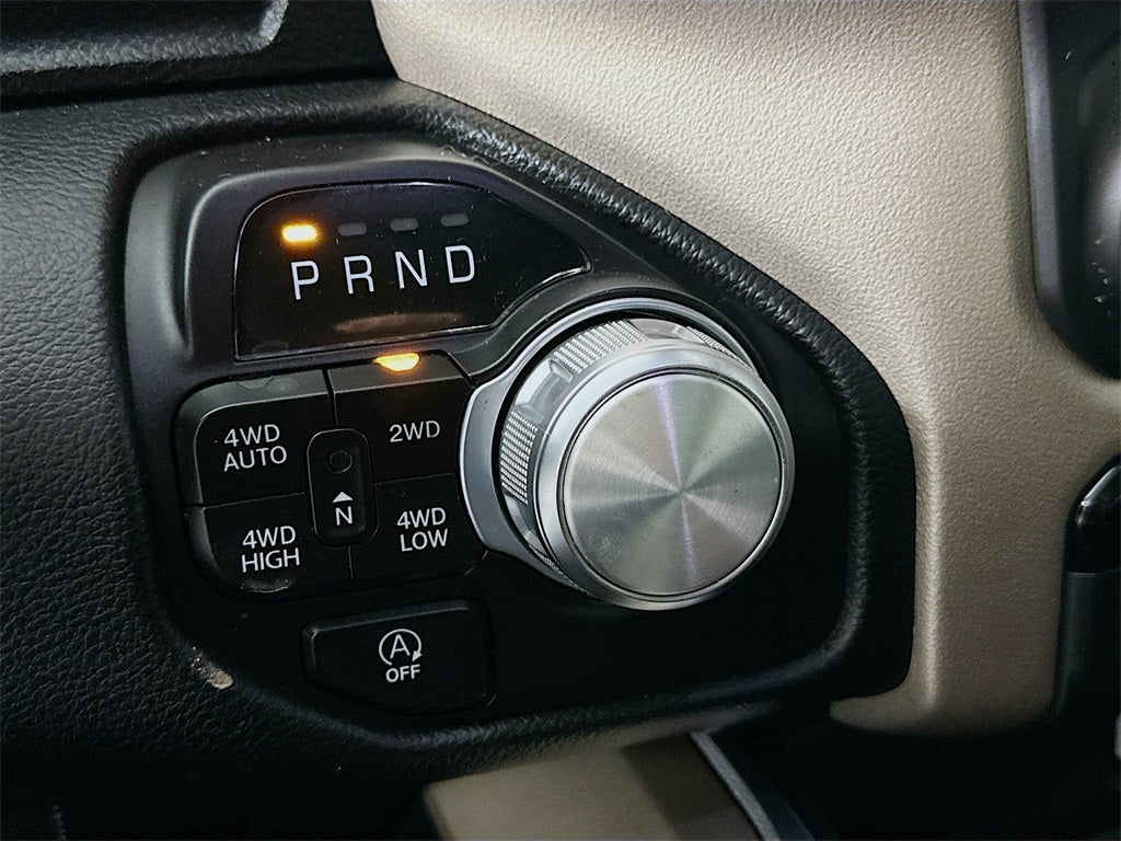 2022 RAM 1500 Laramie Crew Cab 4x4 5'7' Box