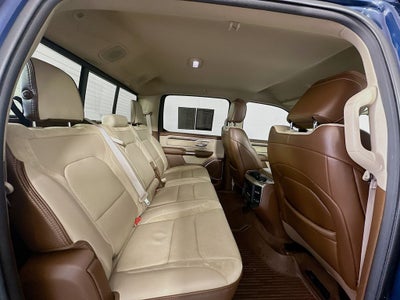 2020 RAM 1500 Laramie Crew Cab 4x4 5'7' Box