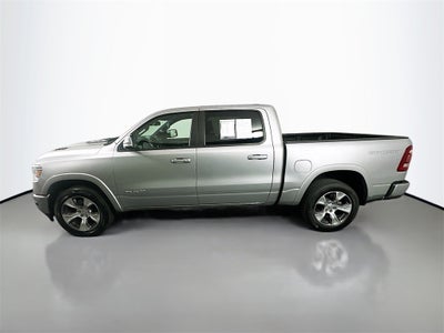 2020 RAM 1500 Laramie Crew Cab 4x4 5'7' Box