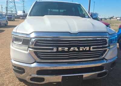 2019 RAM 1500 Laramie Crew Cab 4x4 5'7' Box