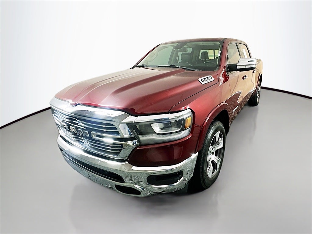 2019 RAM 1500 Laramie Crew Cab 4x4 5'7' Box