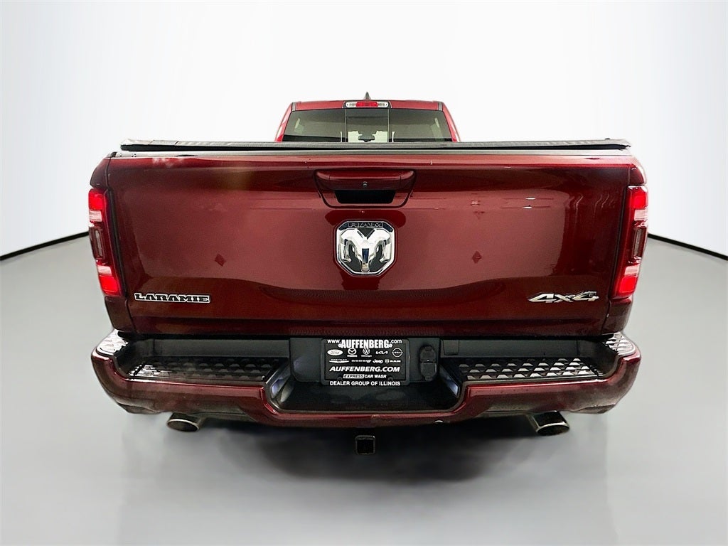 2020 RAM 1500 Laramie Crew Cab 4x4 5'7' Box