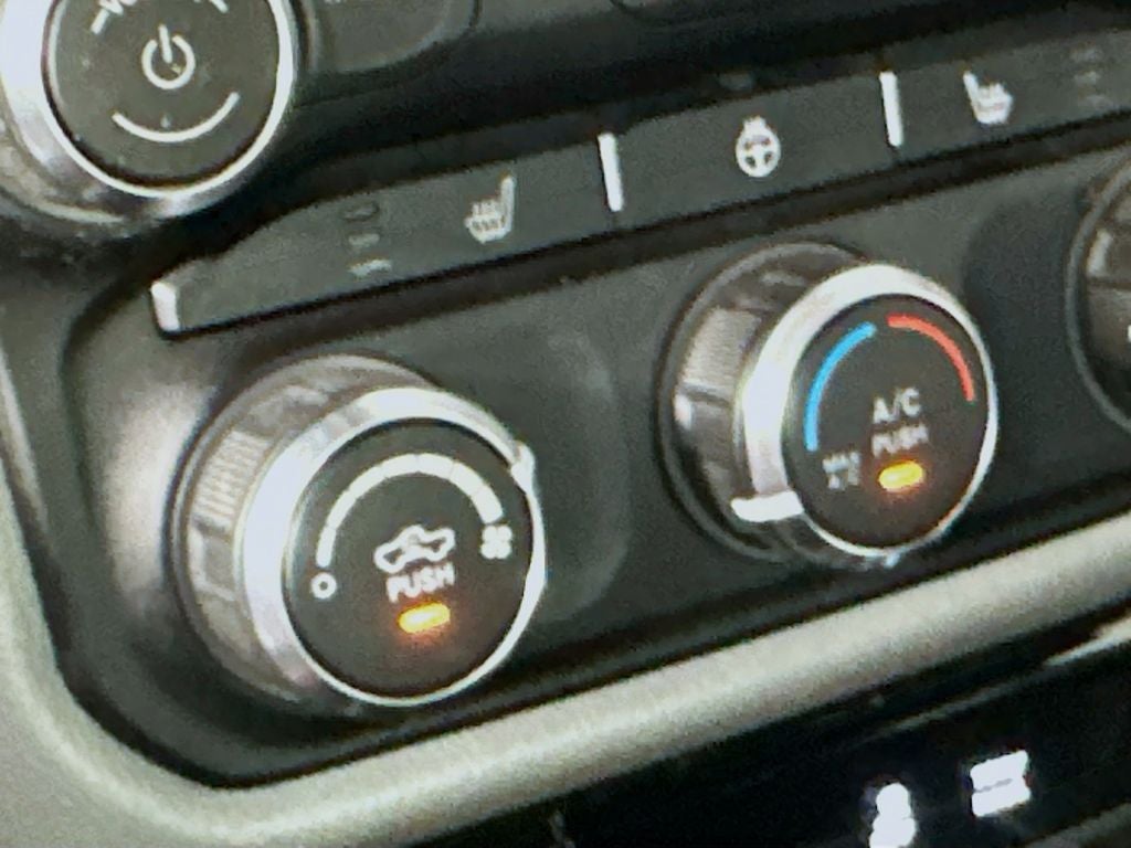 2019 RAM 1500 Rebel Crew Cab 4x4 5'7' Box