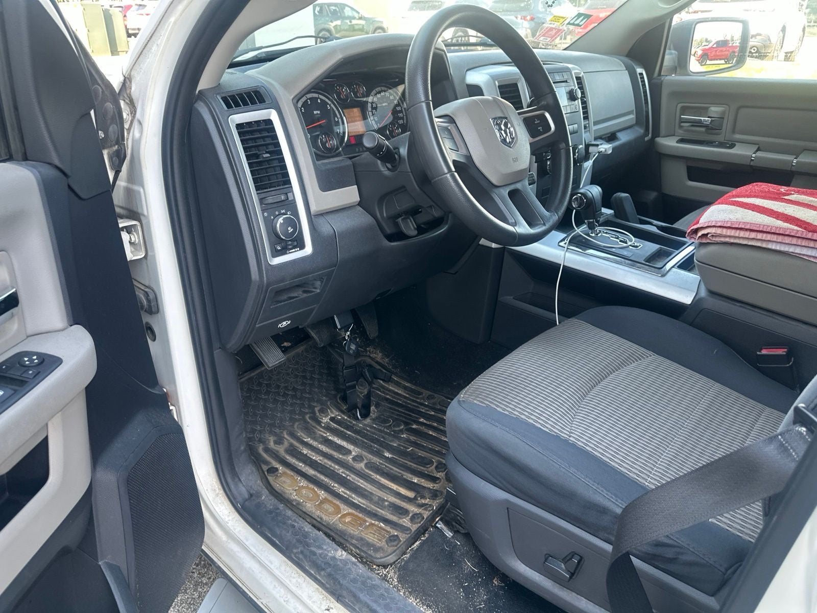 2009 Dodge Ram 1500 SLT/Sport/TRX
