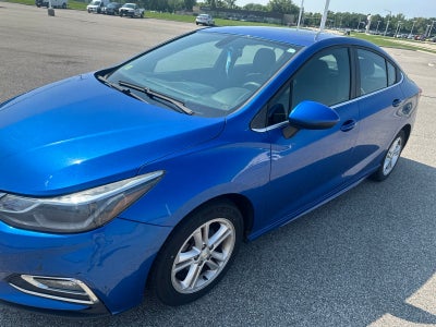 2017 Chevrolet Cruze LT Auto