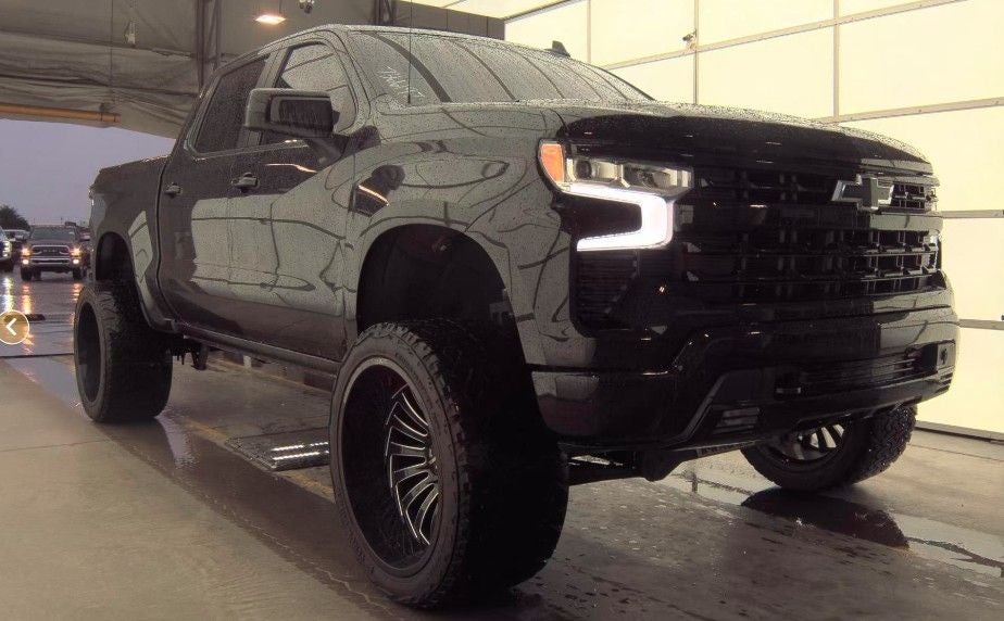 2022 Chevrolet Silverado 1500 4WD Crew Cab Short Bed RST