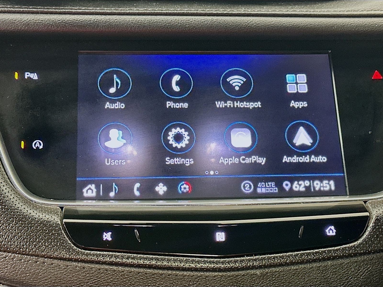 2020 Cadillac XT5 FWD Premium Luxury