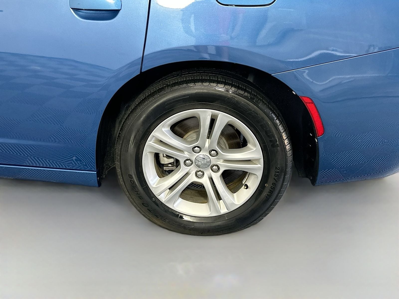 2021 Dodge Charger SXT RWD