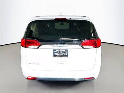2018 Chrysler Pacifica Touring Plus