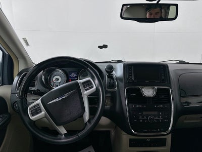 2014 Chrysler Town & Country Limited