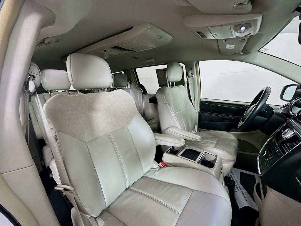 2014 Chrysler Town & Country Limited