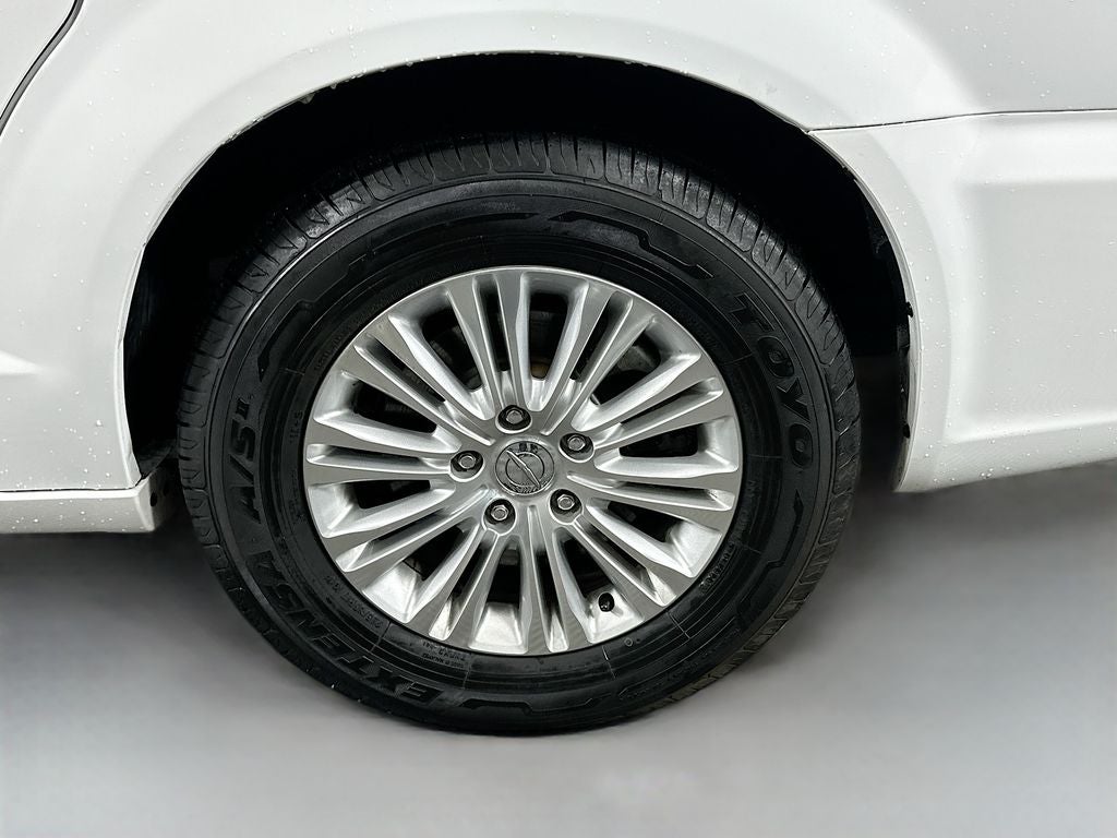2014 Chrysler Town & Country Limited