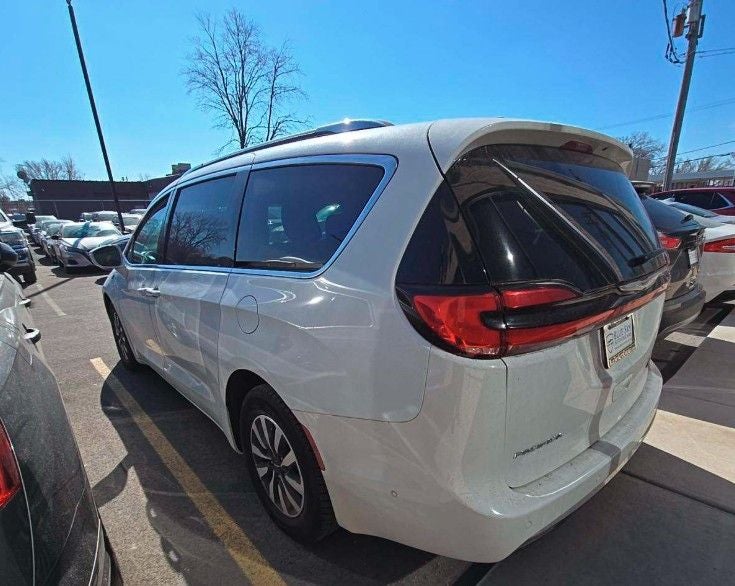 2021 Chrysler Pacifica Hybrid Touring L