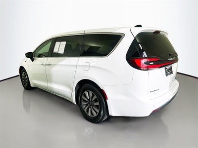 2024 Chrysler Pacifica Hybrid Select
