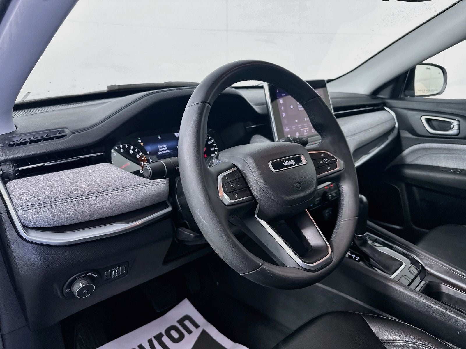 2022 Jeep Compass Latitude FWD