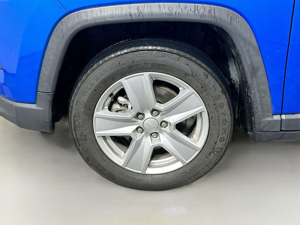 2022 Jeep Compass Latitude FWD