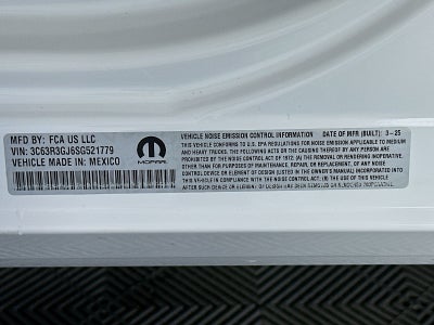 2025 RAM 3500 Tradesman Crew Cab 4x4 8' Box