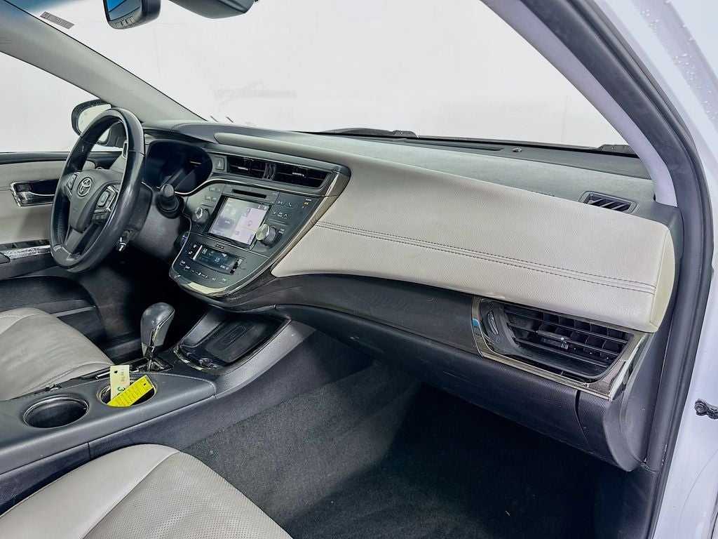 2018 Toyota Avalon Hybrid Limited