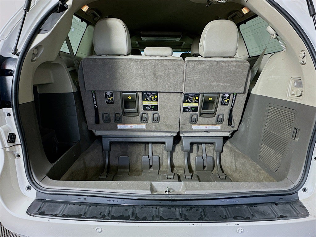 2015 Toyota Sienna XLE Premium 7 Passenger