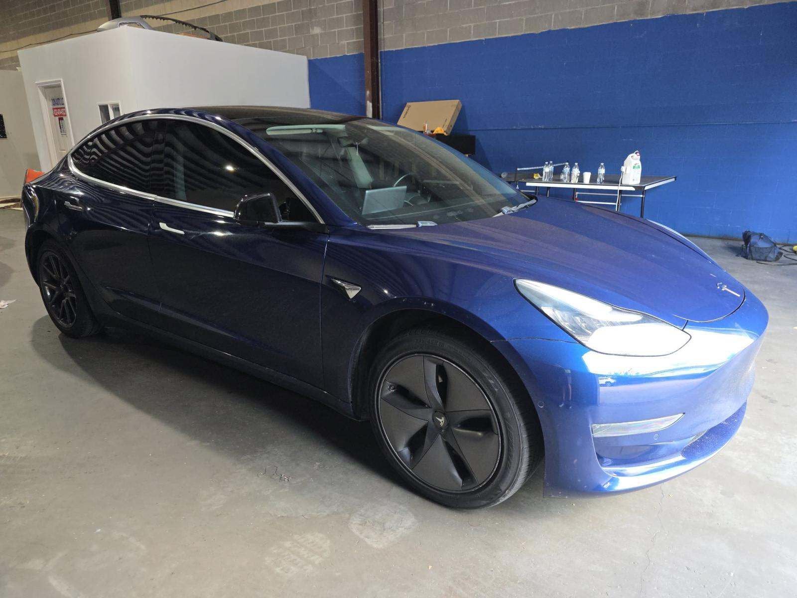 2019 Tesla Model 3 Standard Range