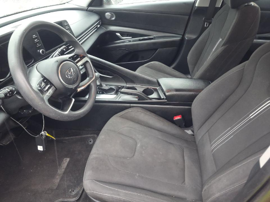 2022 Hyundai Elantra SEL