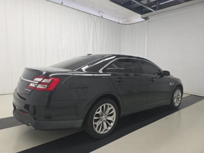 2015 Ford Taurus Limited