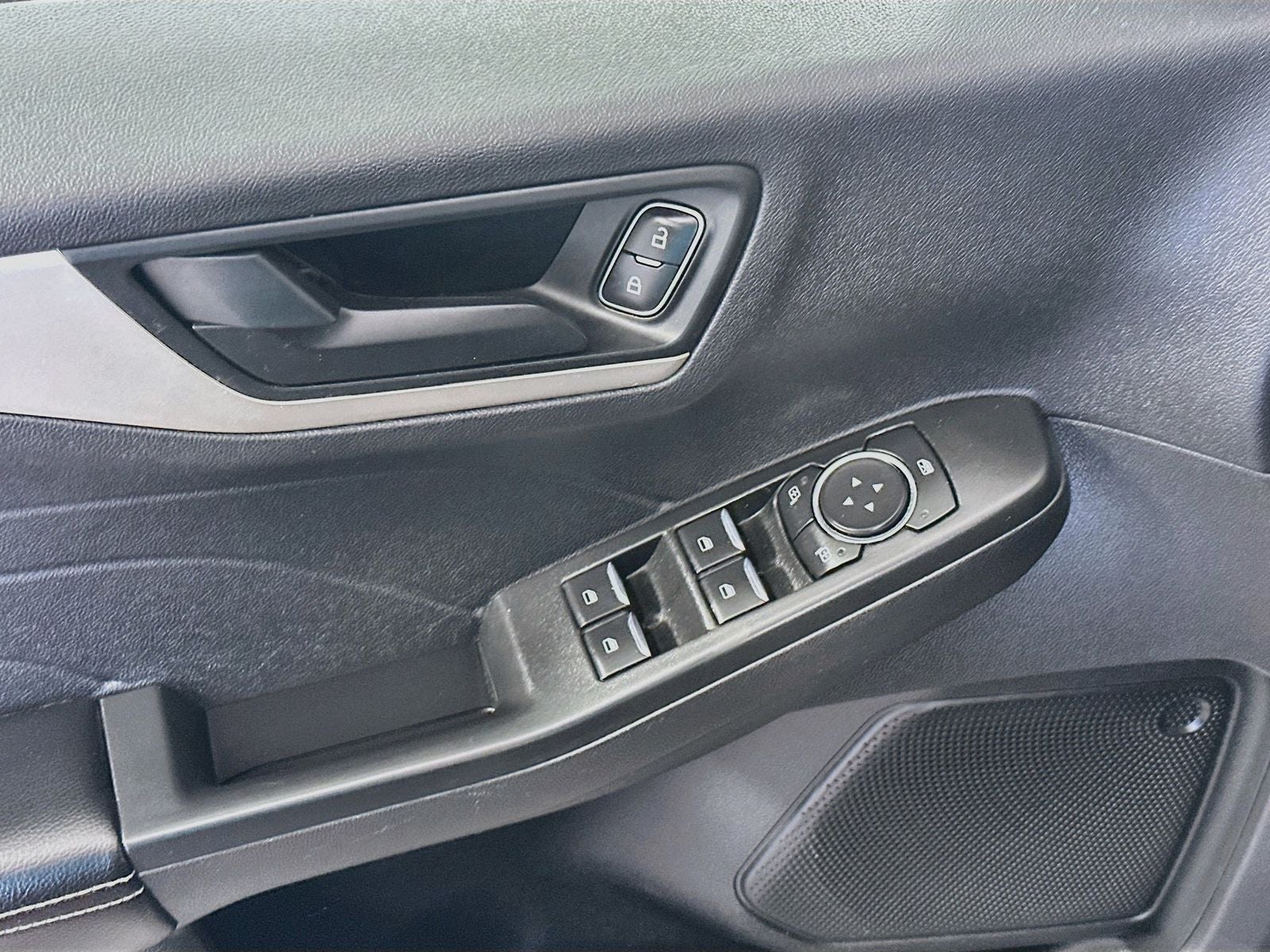 2022 Ford Escape Hybrid SE