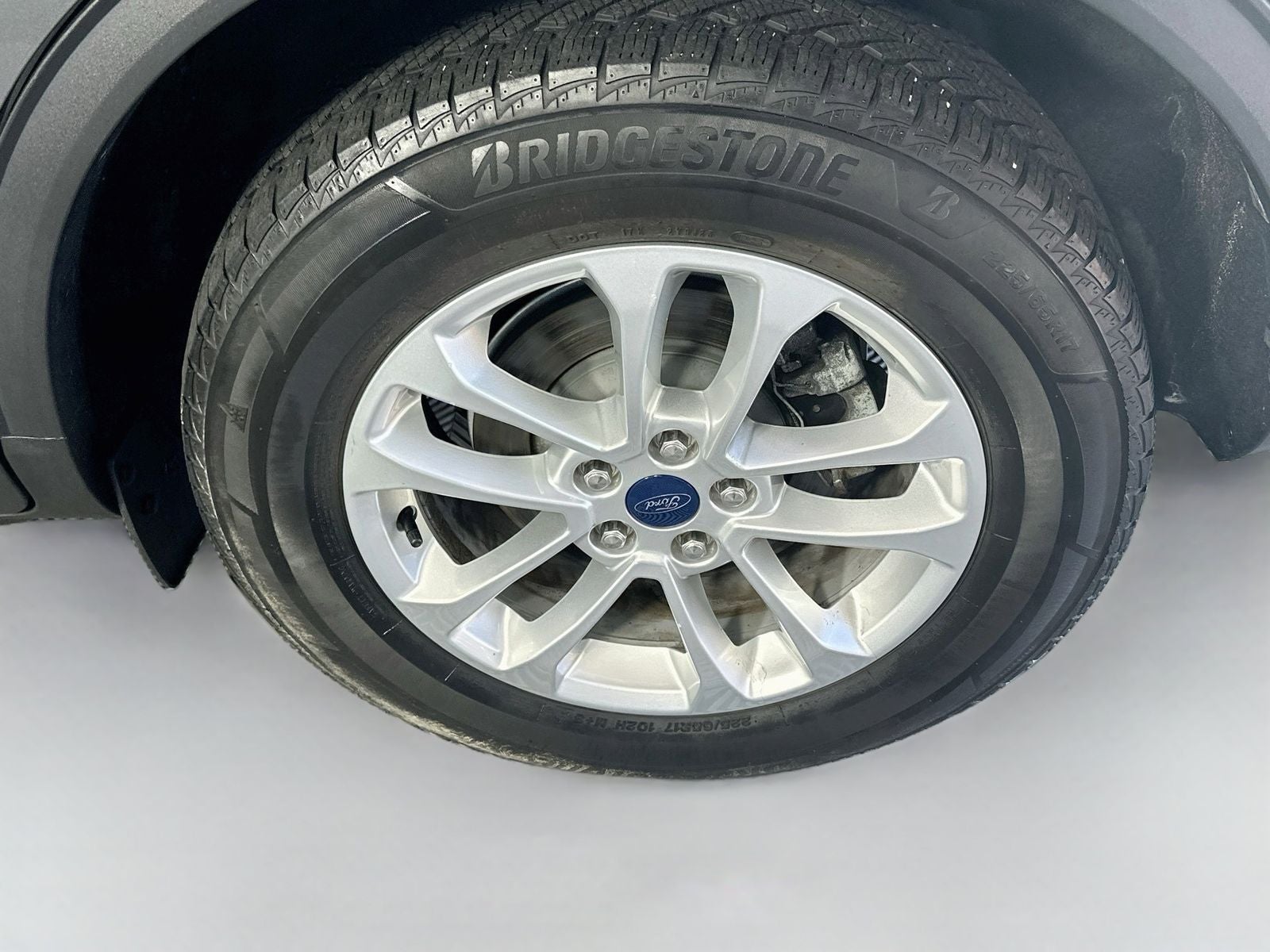 2022 Ford Escape Hybrid SE