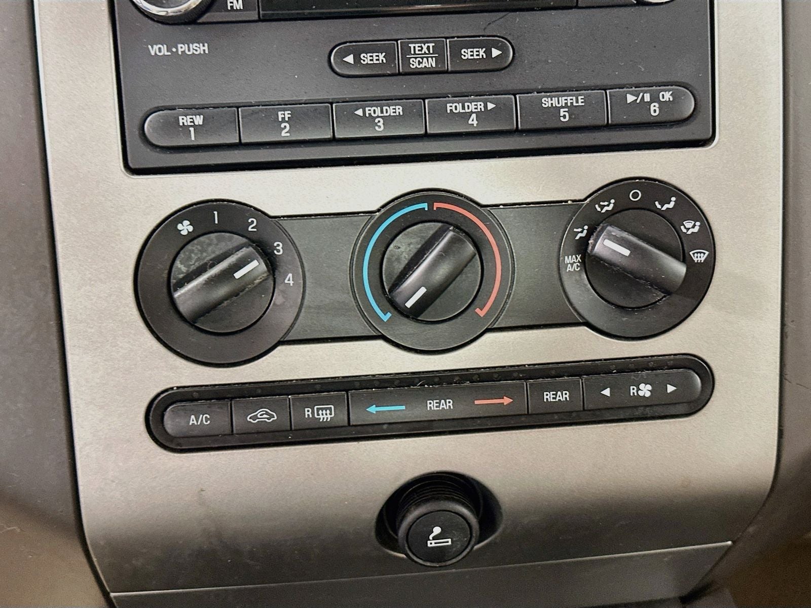 2011 Ford Expedition XLT