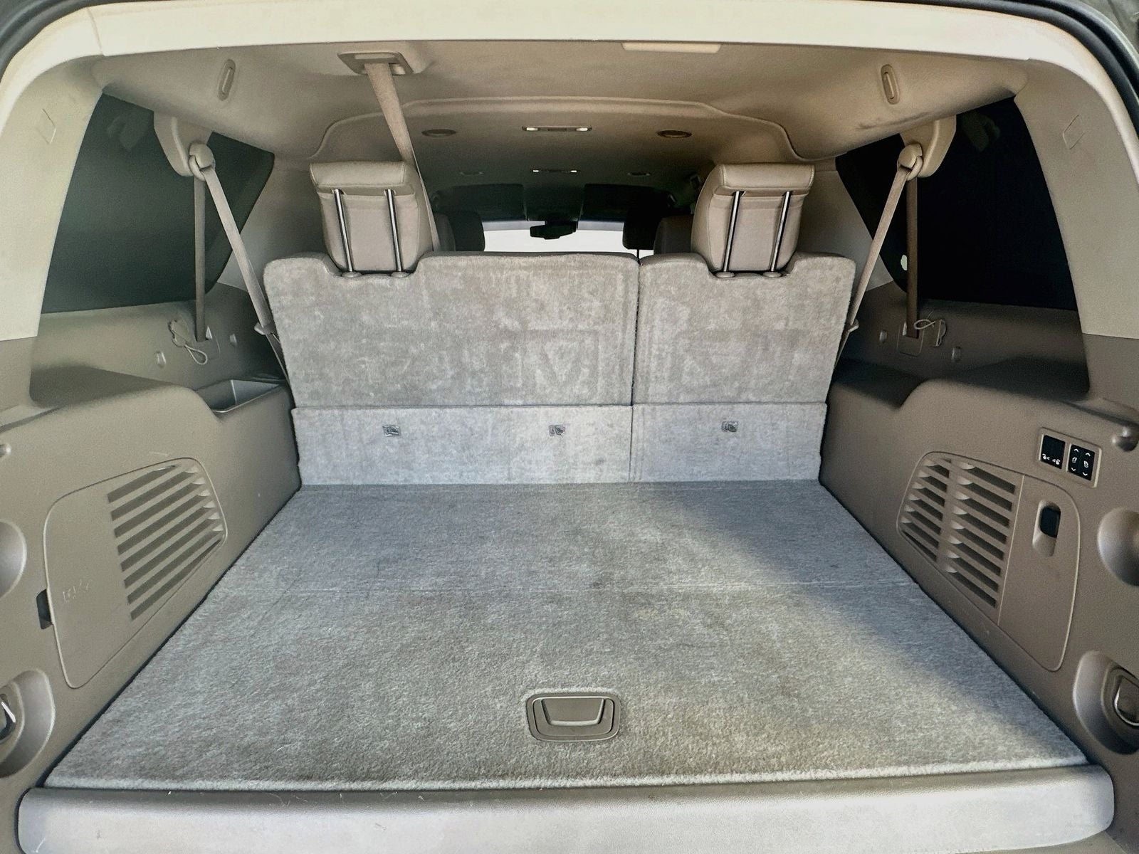 2015 Chevrolet Suburban LTZ