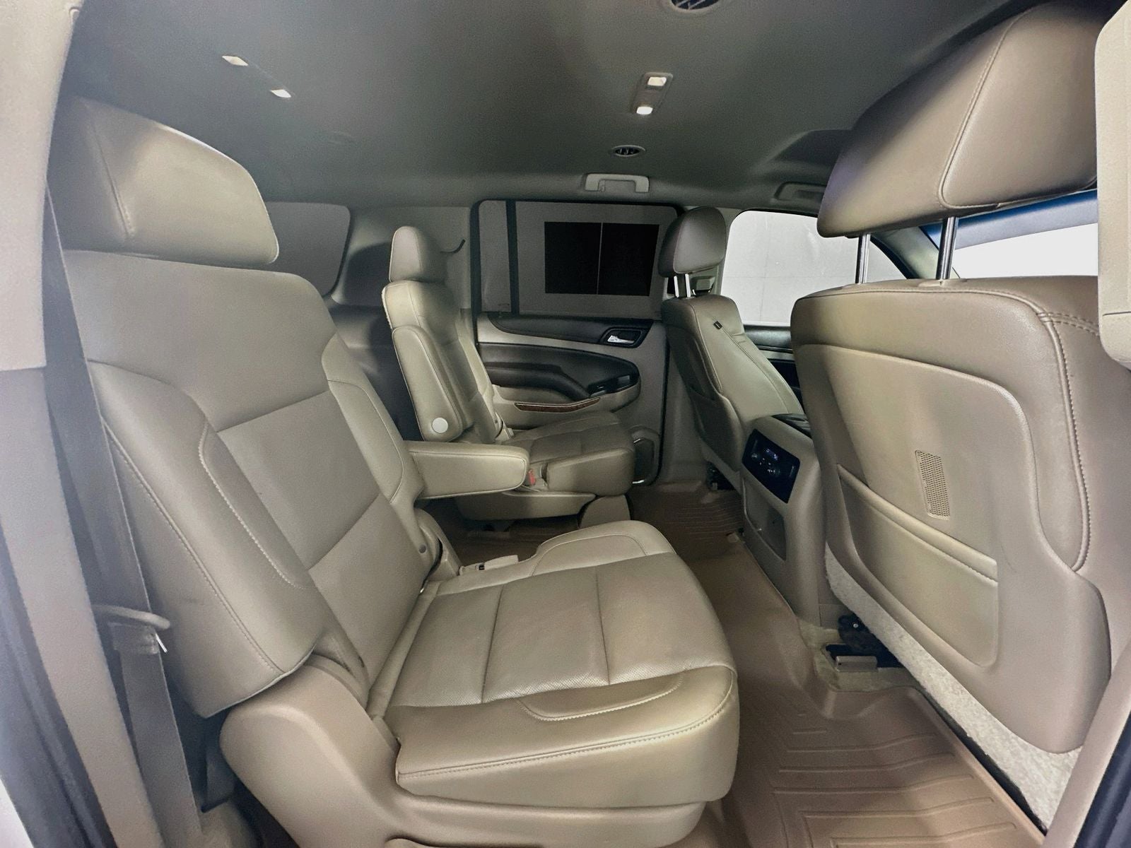 2015 Chevrolet Suburban LTZ