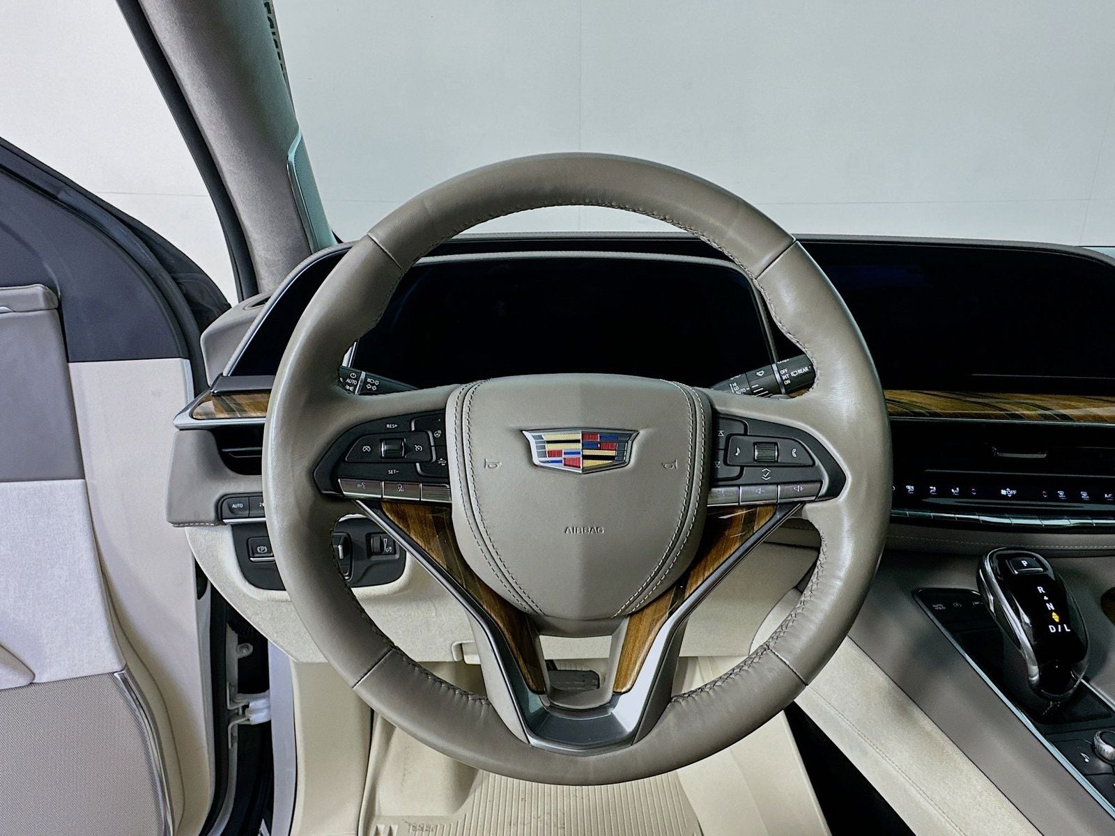 2022 Cadillac Escalade Premium Luxury Platinum