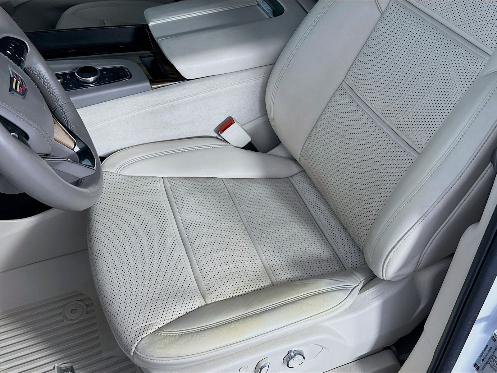 2022 Cadillac Escalade Premium Luxury Platinum