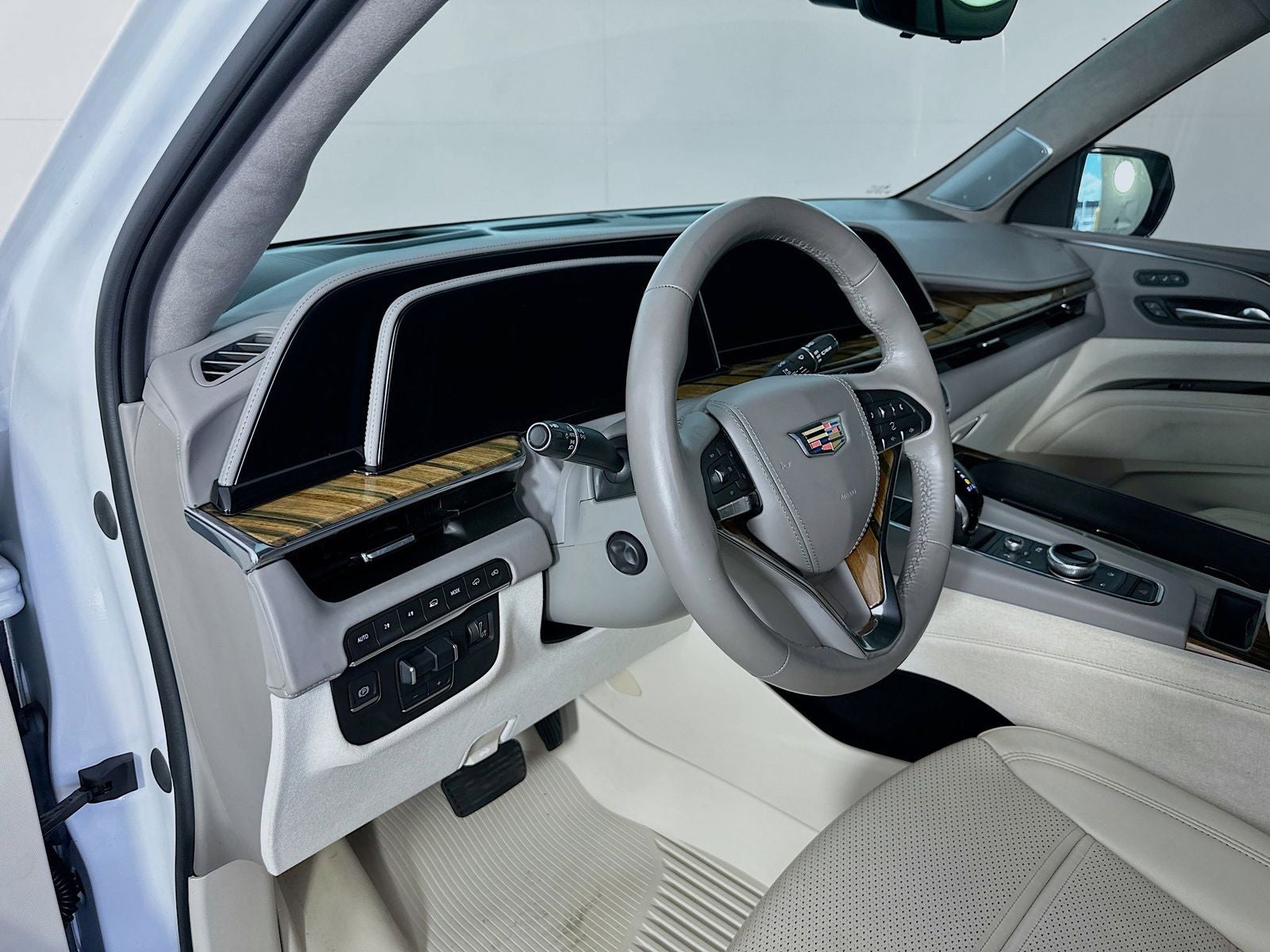 2022 Cadillac Escalade Premium Luxury Platinum