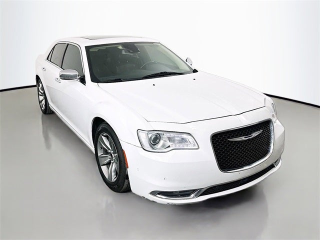 2017 Chrysler 300 C