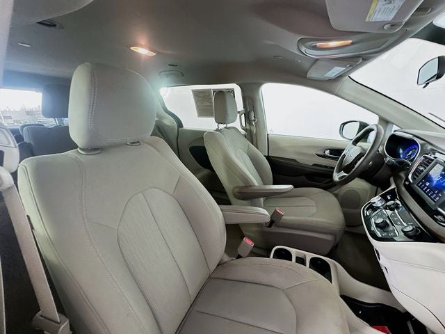 2019 Chrysler Pacifica L