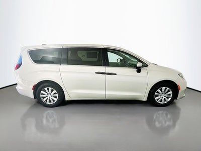 2019 Chrysler Pacifica L